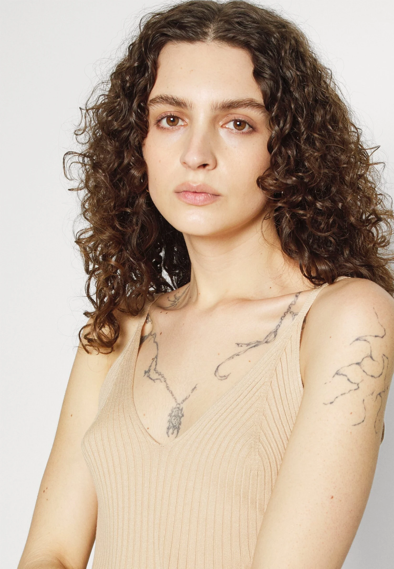 Vero Moda Tall Vmsabine Peplum Strap - Débardeur - Irish Cream – Image 6