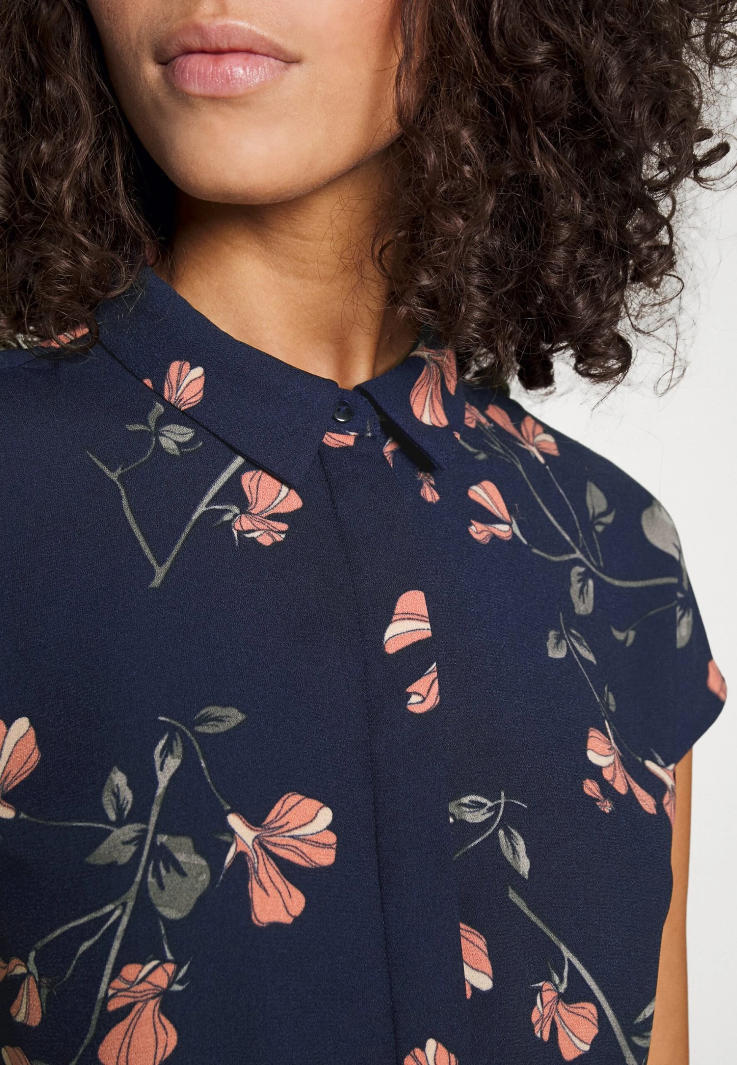 Vero Moda Tall Vmnewhallie S/S Short Dress Exp Tll - Robe De Jour - Night Sky – Image 5