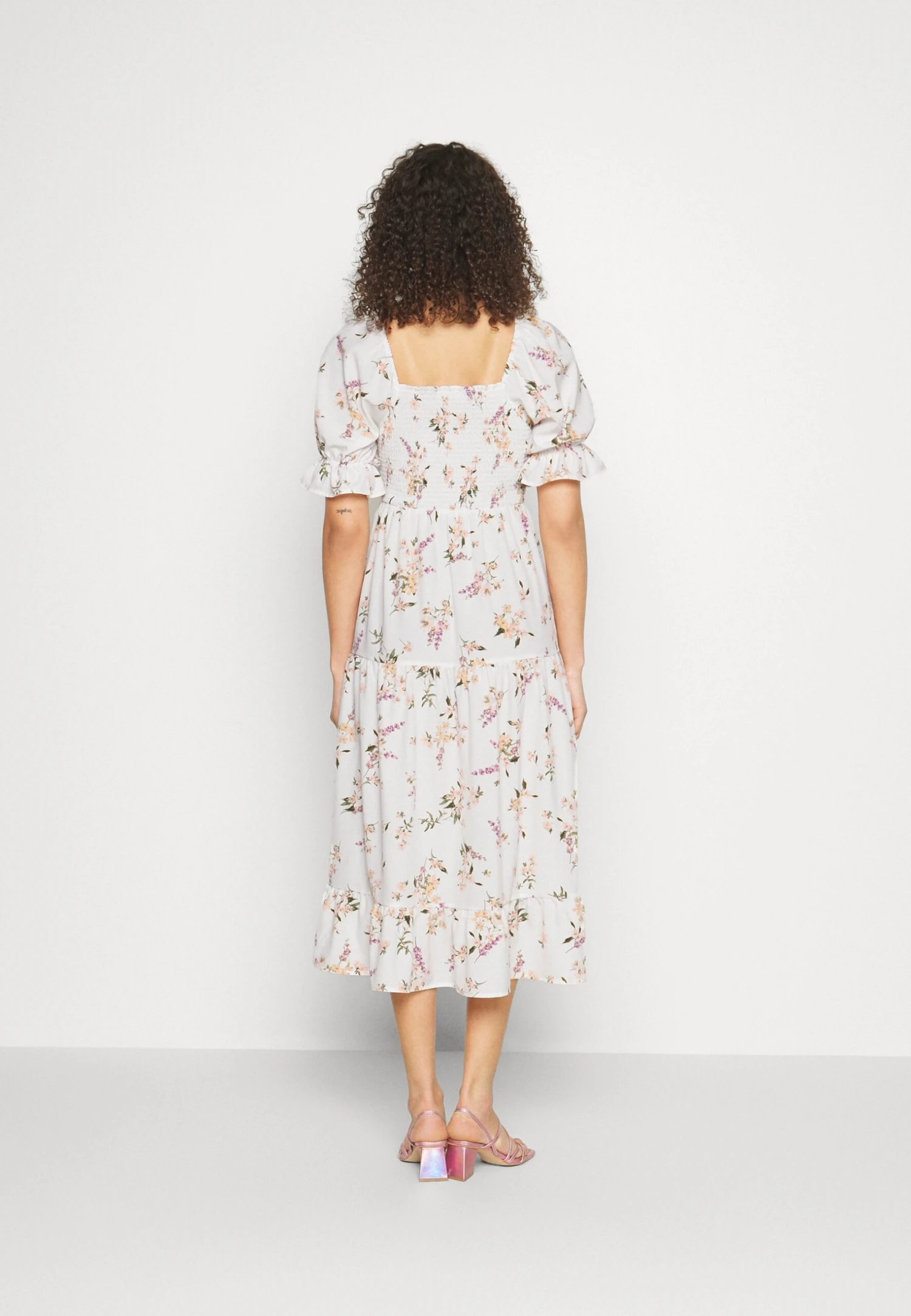 Vero Moda Tall Calf Smock Dress - Robe De Jour - Snow White/Svea – Image 3