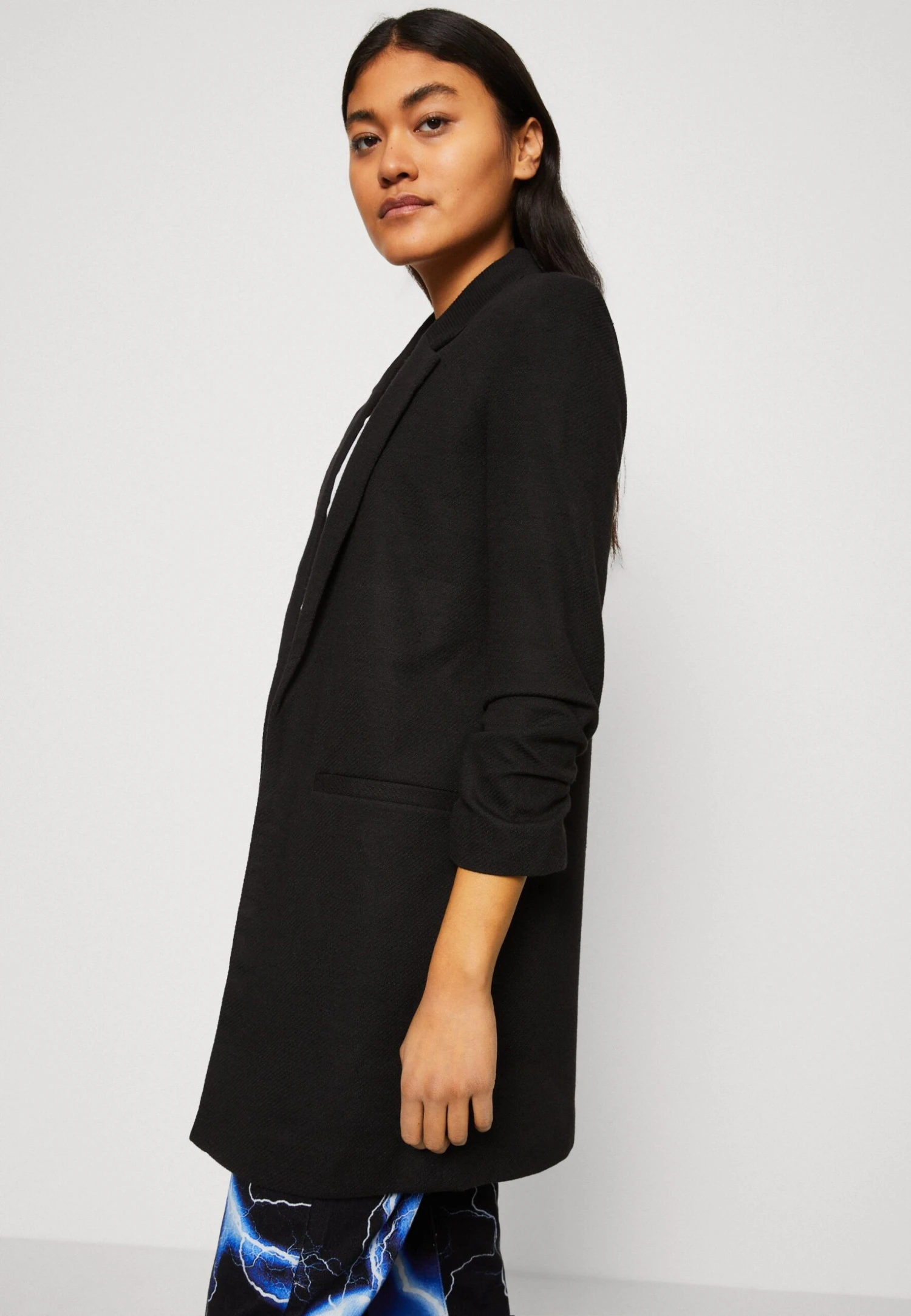 Vero Moda Tall Vmrica Long - Blazer - Black – Image 4