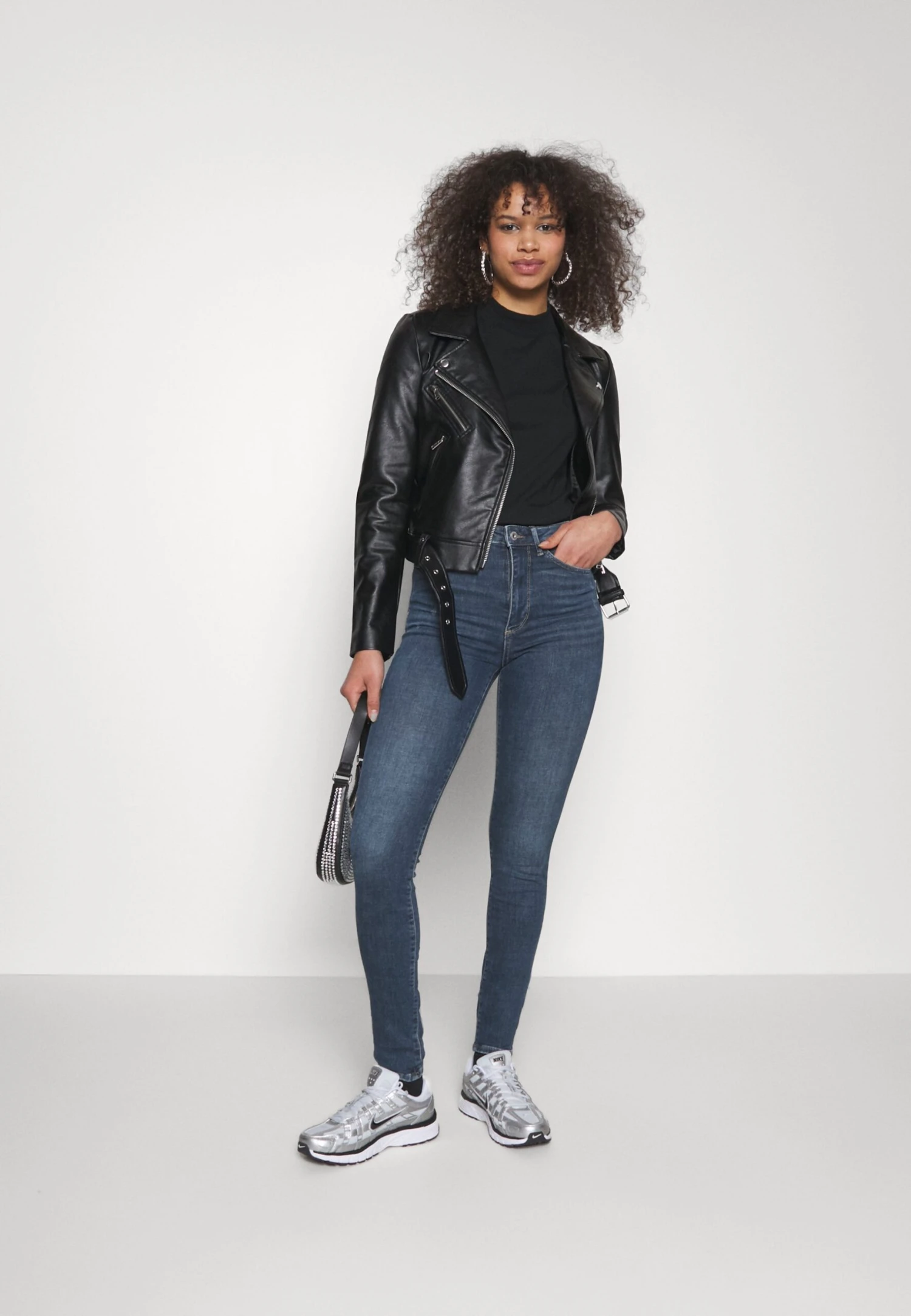Vero Moda Tall Skinny Jeans - Jeans Skinny - Dark Blue Denim – Image 2