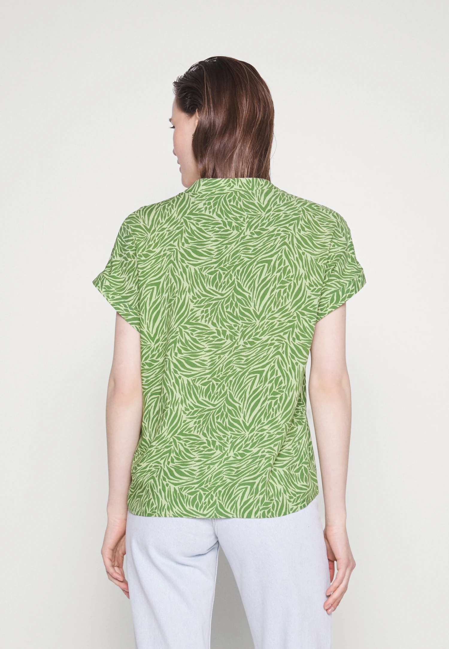 Vero Moda Tall Blouse - Reseda/Sara – Image 3