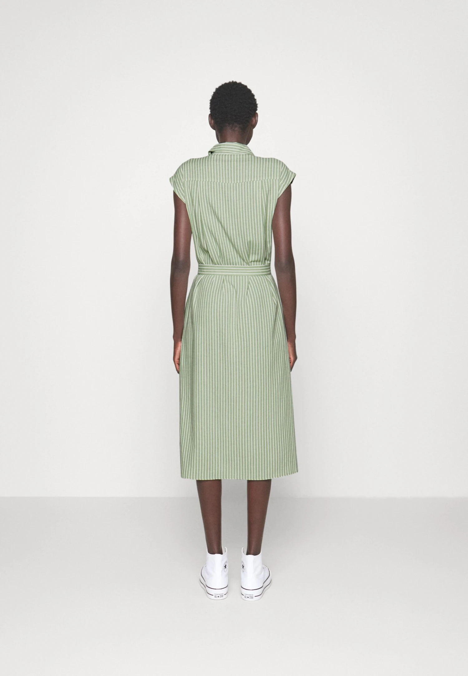 Vero Moda Tall Vmmymilo Calf Shirt Dress - Robe Chemise - Reseda/Snow White – Image 3