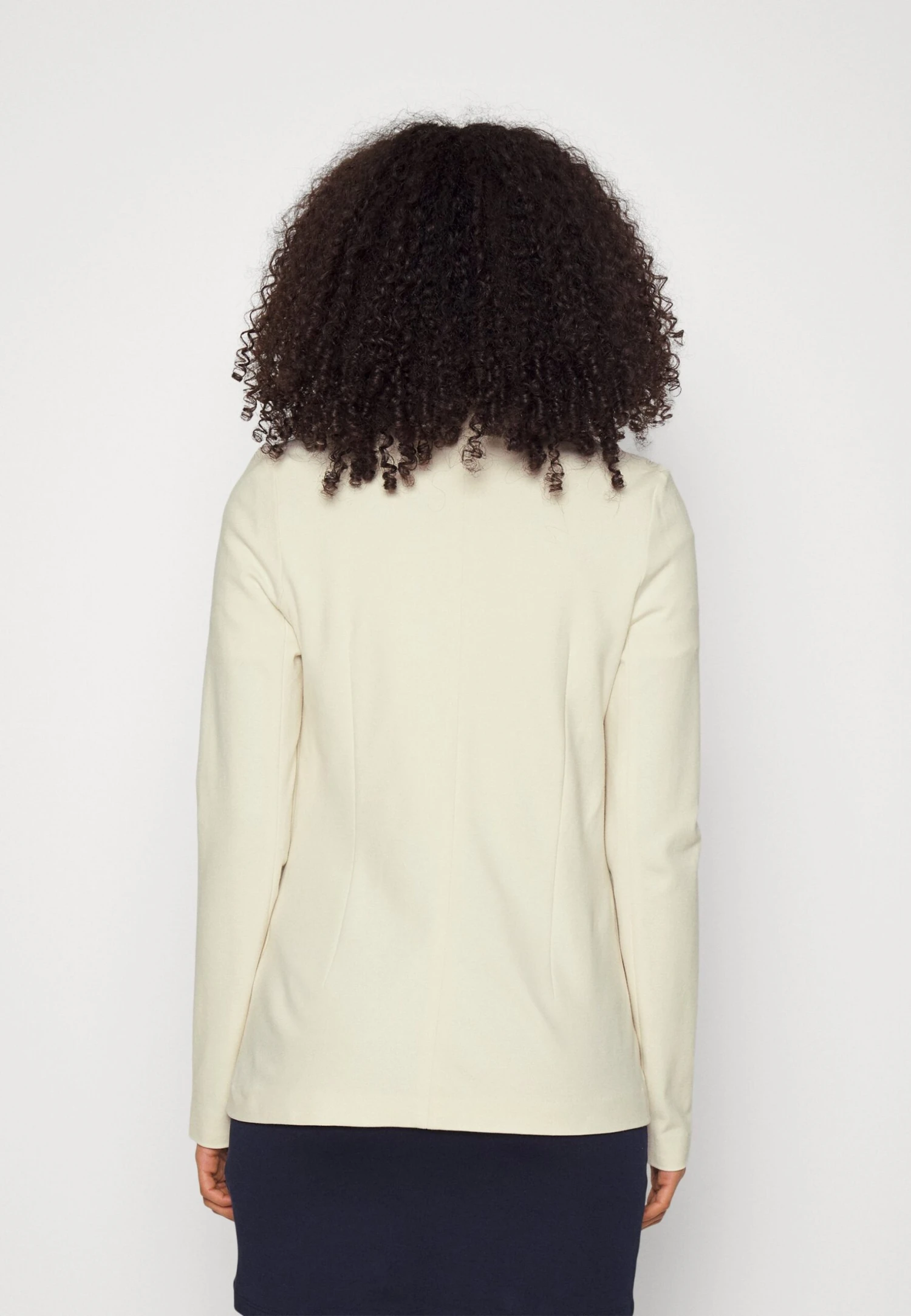 Vero Moda Tall Vmeva Slim Blazer - Blazer - Birch/Golden Button – Image 3