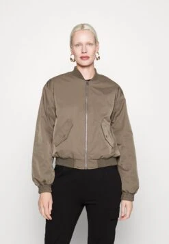 Vero Moda Tall Vmalice Short - Blouson Bomber - Bungee