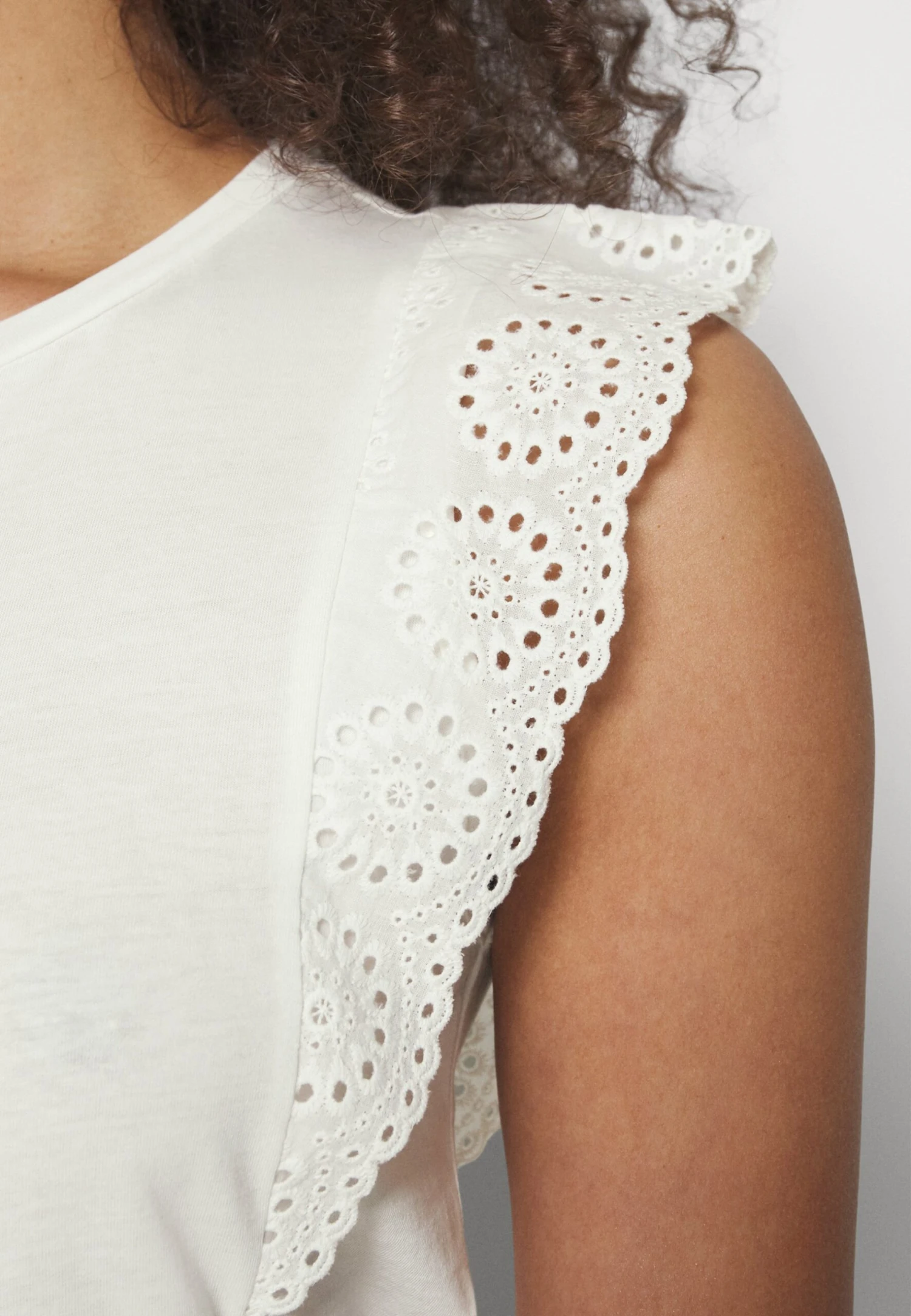 Vero Moda Tall Vmhollyn Top - T-Shirt Imprimé - Snow White – Image 6