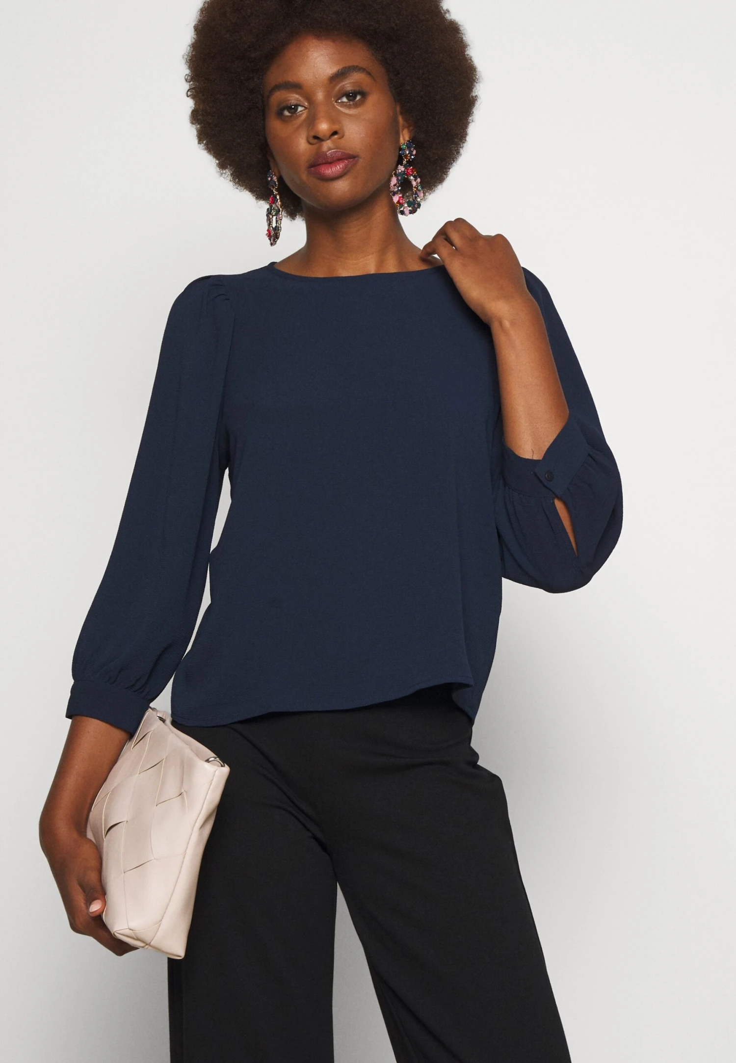 Vero Moda Tall Vmsaga Puff - Blouse - Navy – Image 4