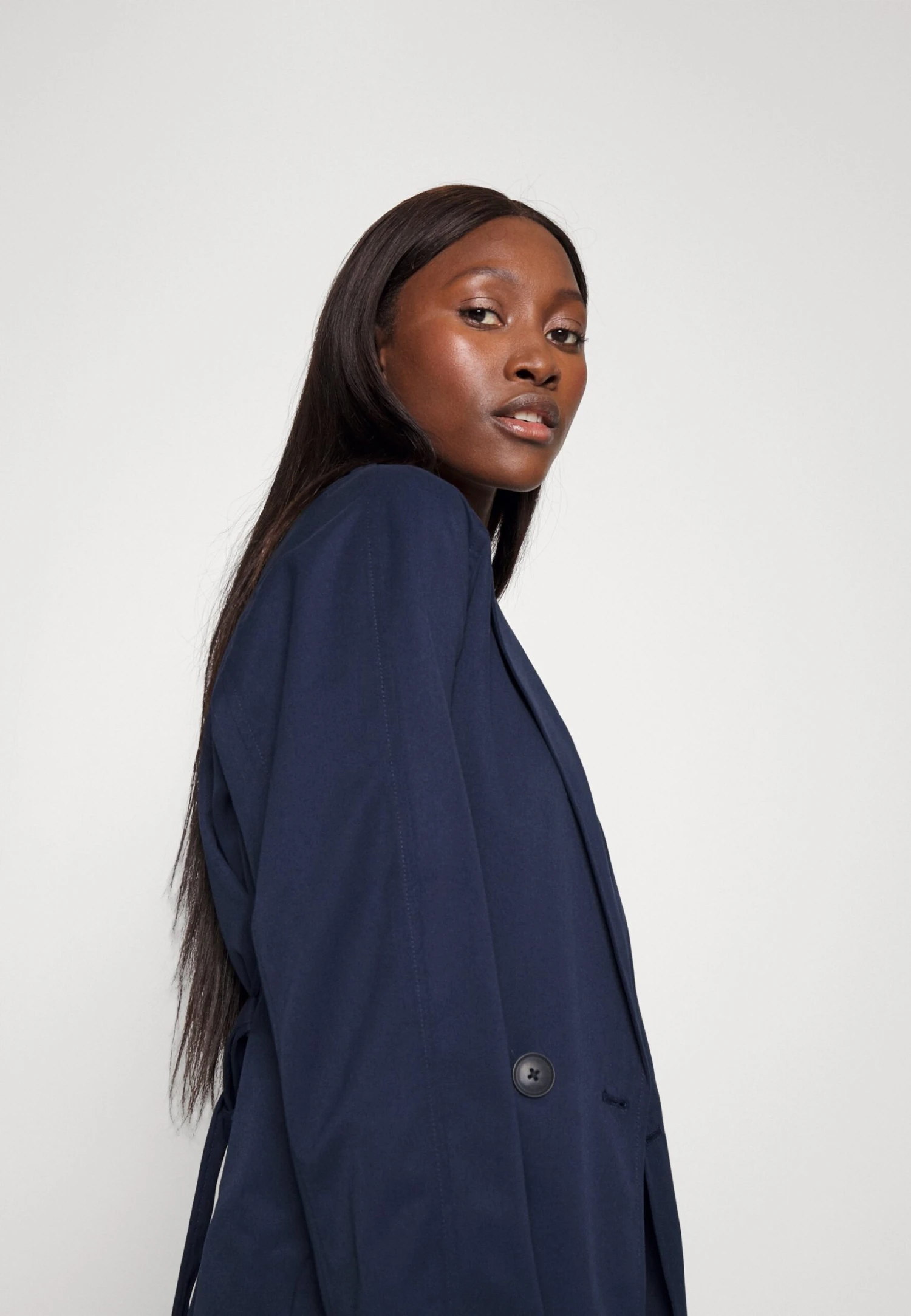 Vero Moda Tall Vmlou Long - Trench - Navy Blazer – Image 6