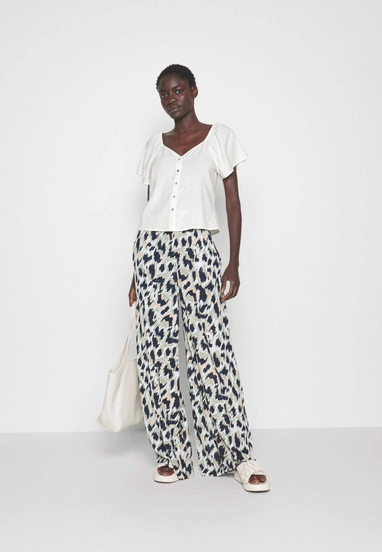 Vero Moda Tall Vmmymilo - Blouse - Snow White – Image 2