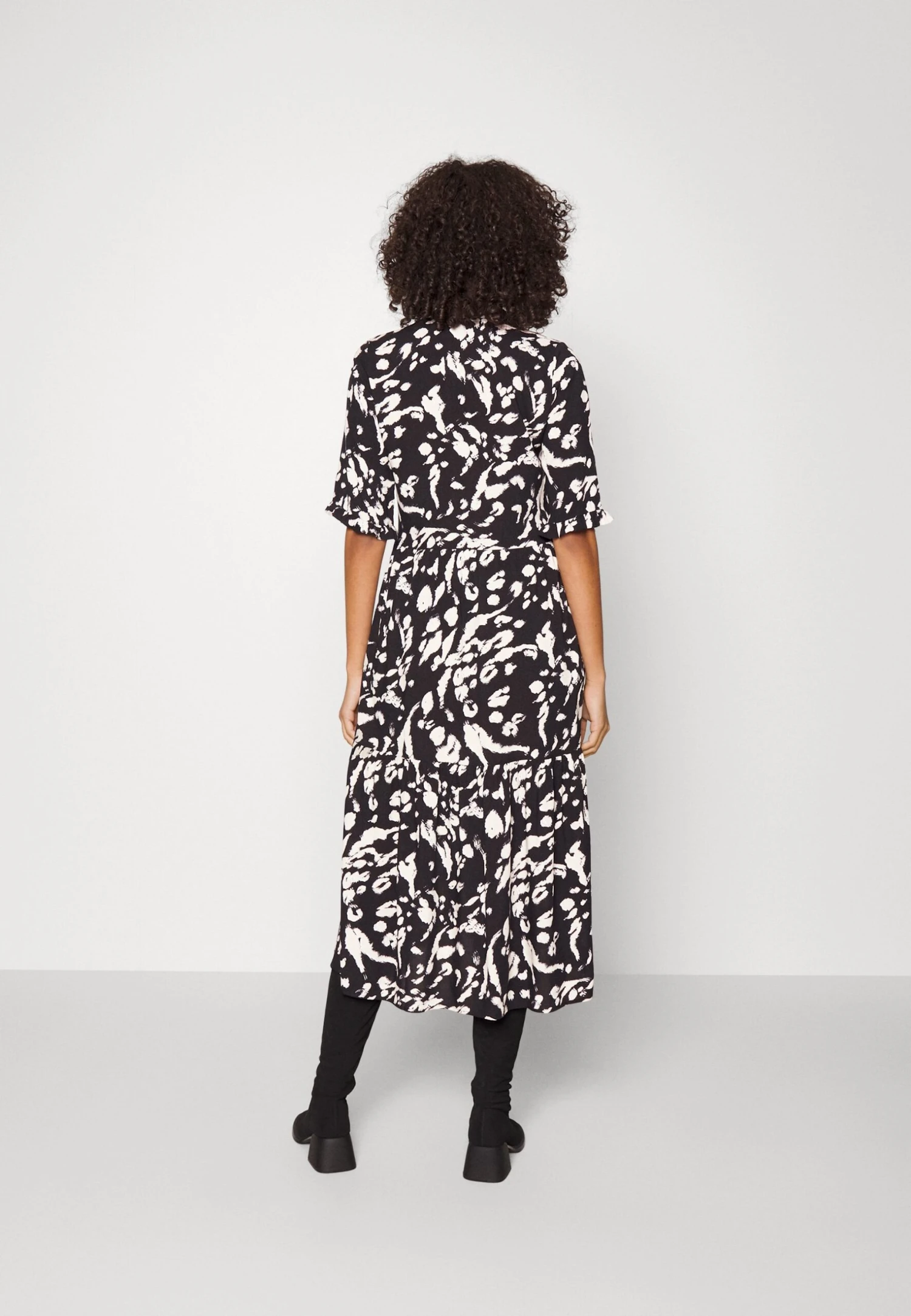 Vero Moda Tall Vmeasy Calf Dress - Robe De Jour - Black/Cila – Image 3