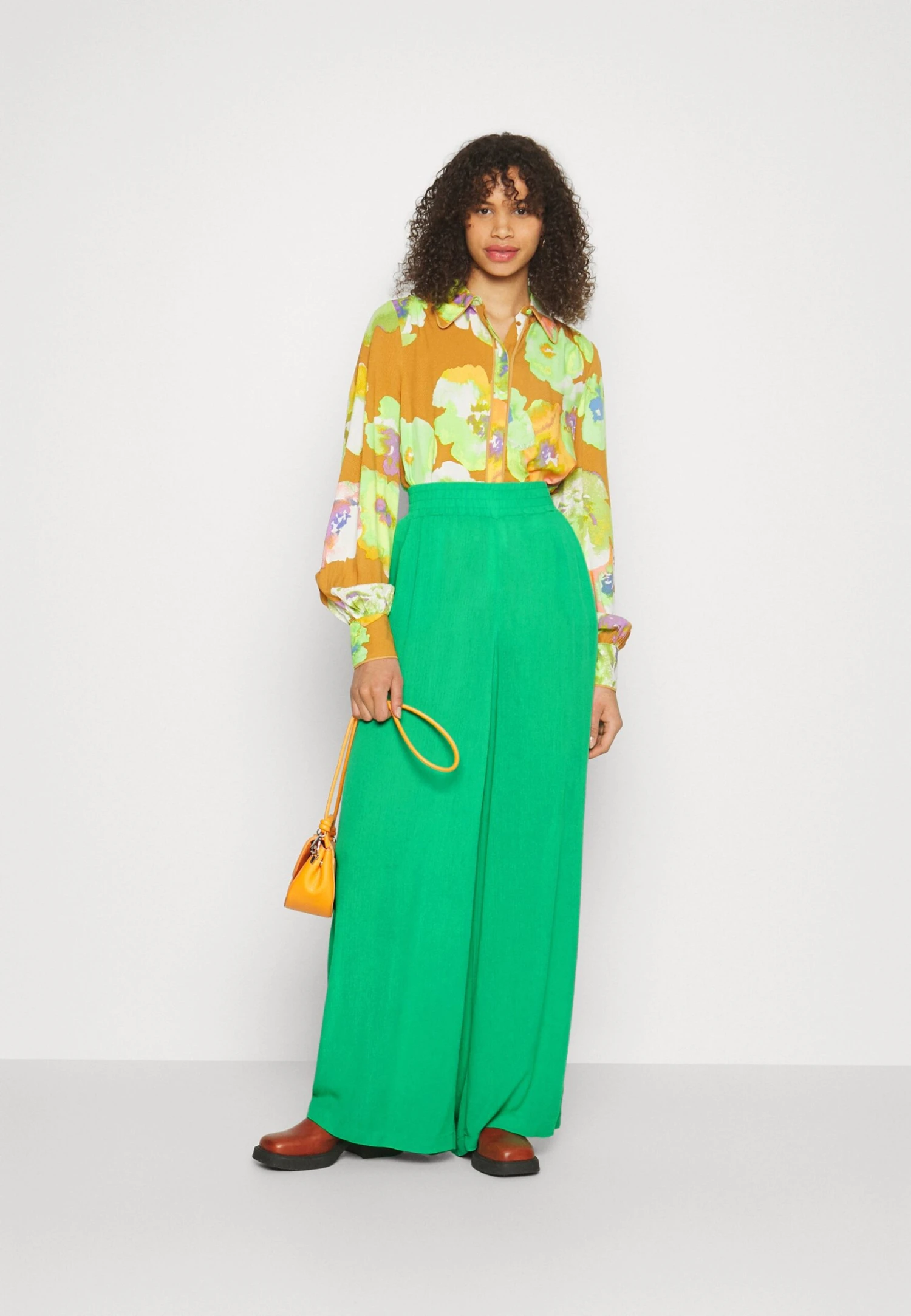 Vero Moda Tall Vmmenny Wide Pants - Pantalon Classique - Bright Green – Image 2