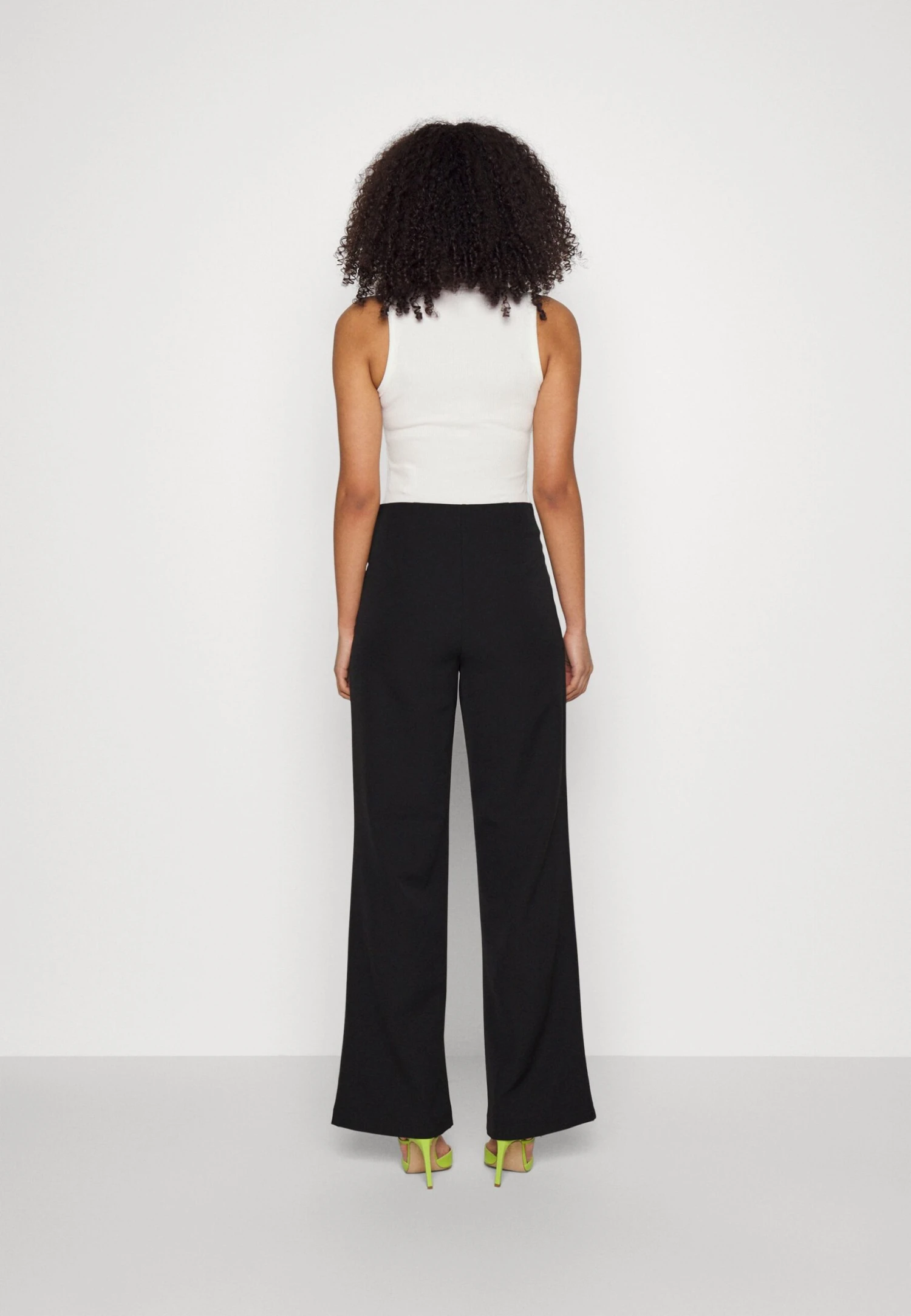 Vero Moda Tall Vmhalmia Wide Solid Pant - Pantalon Classique - Black – Image 3