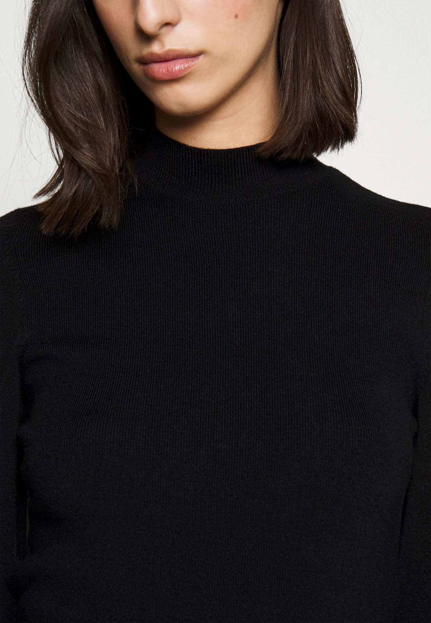 Vero Moda Tall Vmhollykarispuff Highneck Dress - Robe Pull - Black – Image 6