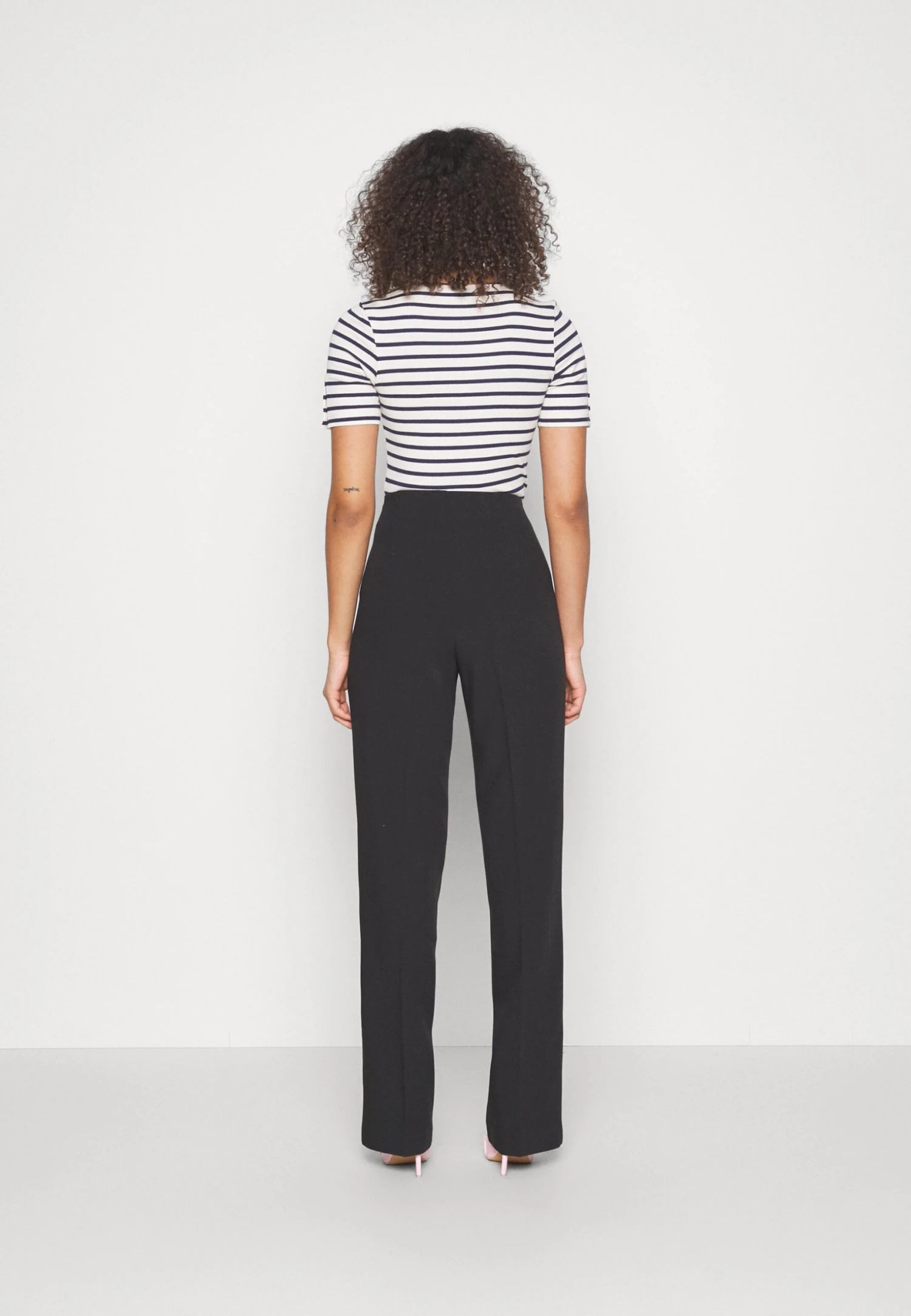 Vero Moda Tall Vmsandy Straight Pant - Chino - Black – Image 3