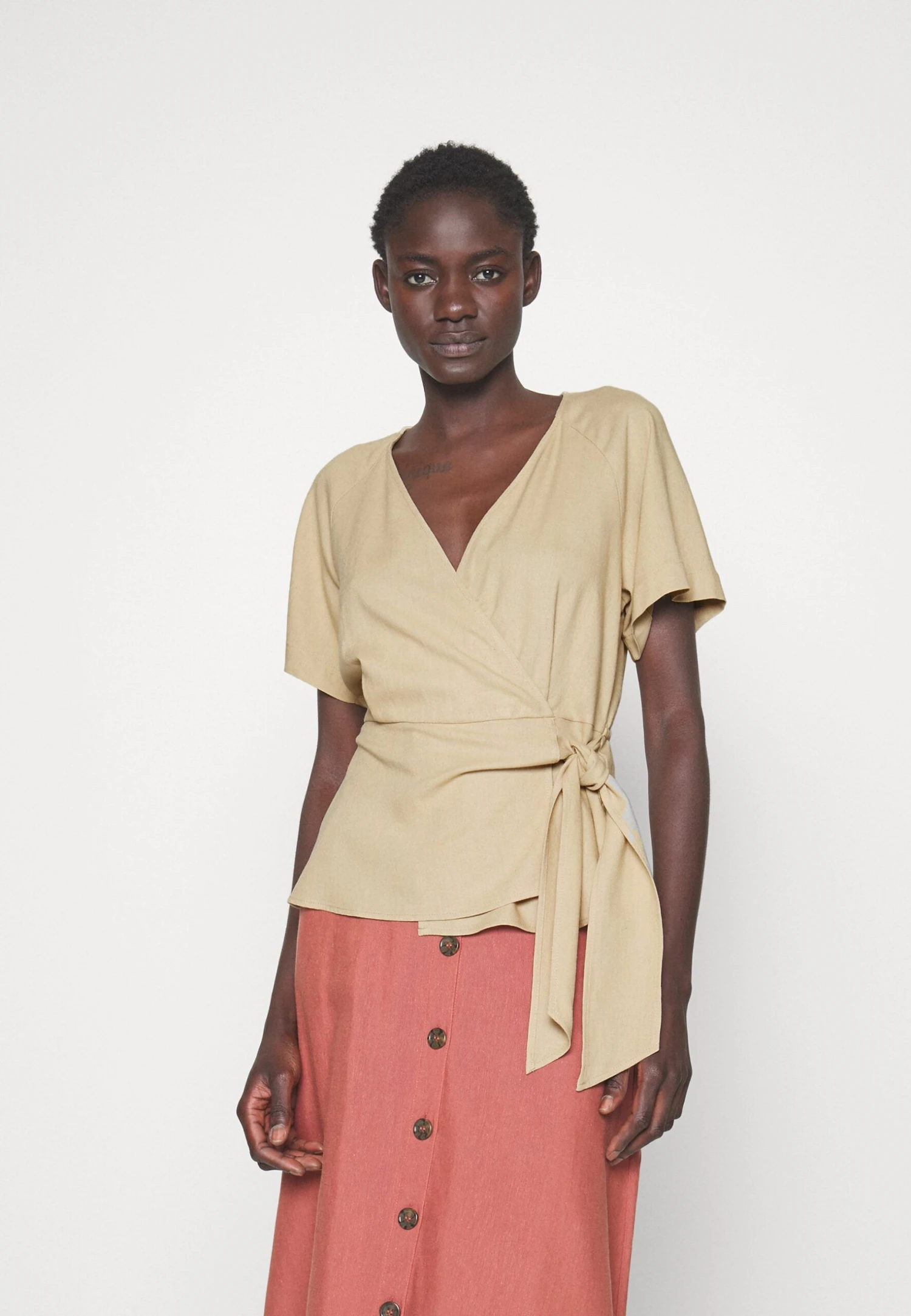 Vero Moda Tall Vmmymilo Wide Wrap - Blouse - Irish Cream