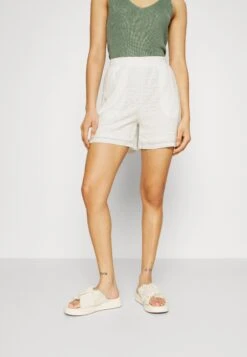 Vero Moda Tall Vmulrikke Broderieanglais - Short - Snow White