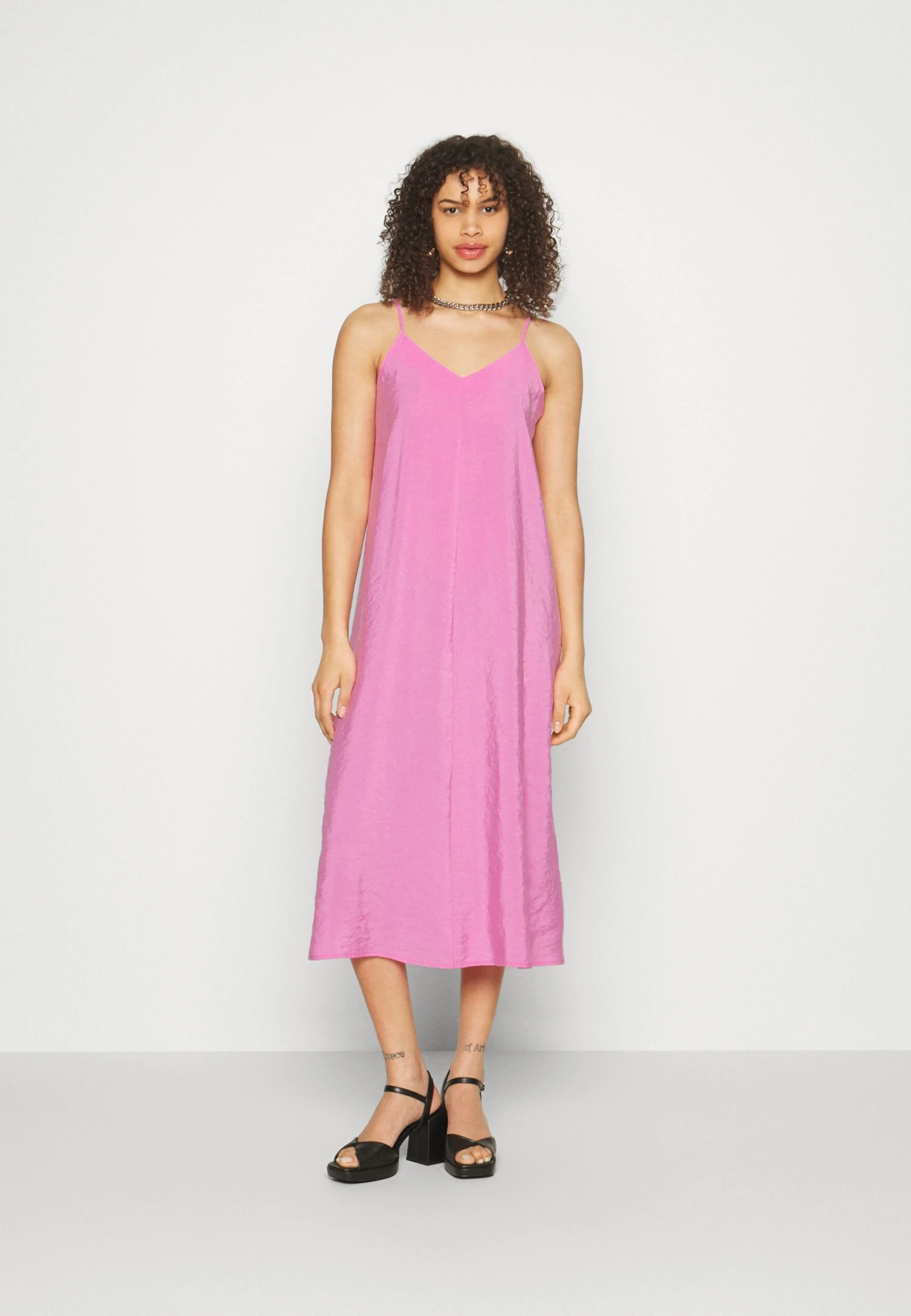 Vero Moda Tall Vmqueeny Calf Singlet Drees - Robe De Jour - Cyclamen – Image 2