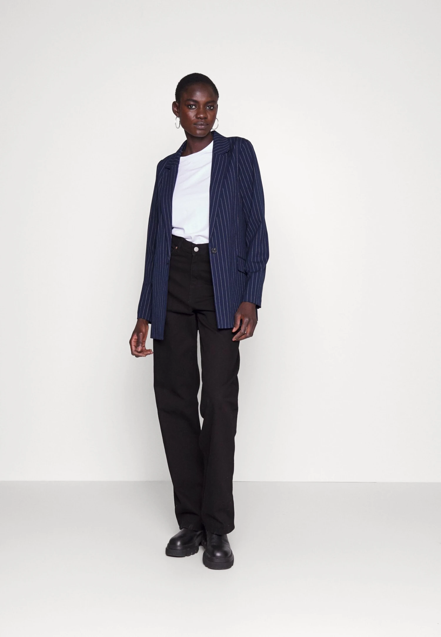 Vero Moda Tall Vmtakialis - Blazer - Navy – Image 2