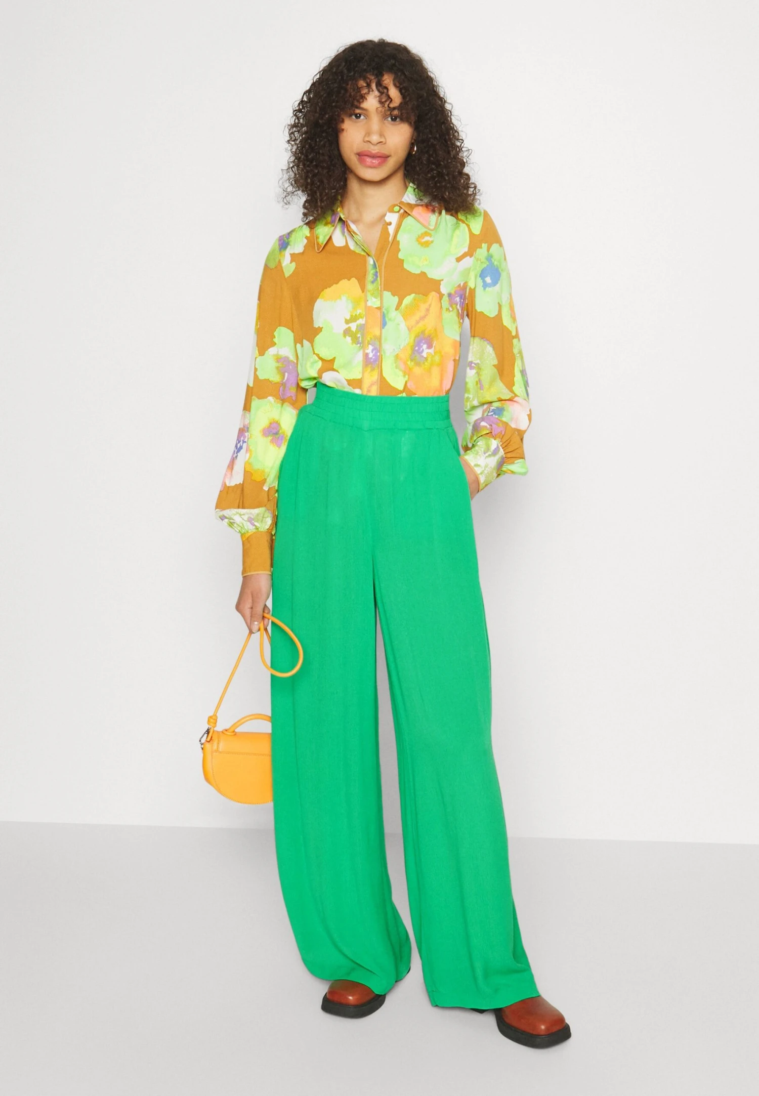 Vero Moda Tall Vmmenny Wide Pants - Pantalon Classique - Bright Green – Image 4
