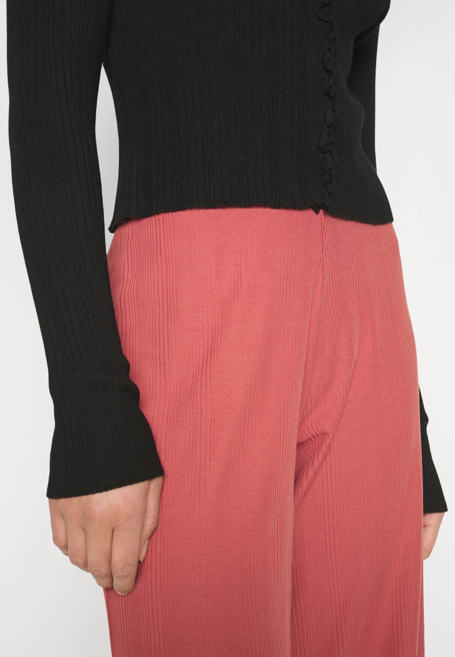 Vero Moda Tall Vmwillow Frill Cardigan - Gilet - Black – Image 5