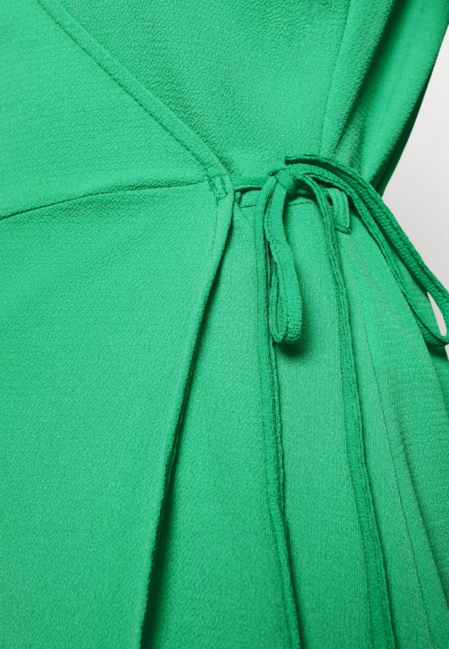 Vero Moda Tall Vmsaki Calf Wrap Dress - Robe De Jour - Bright Green – Image 6