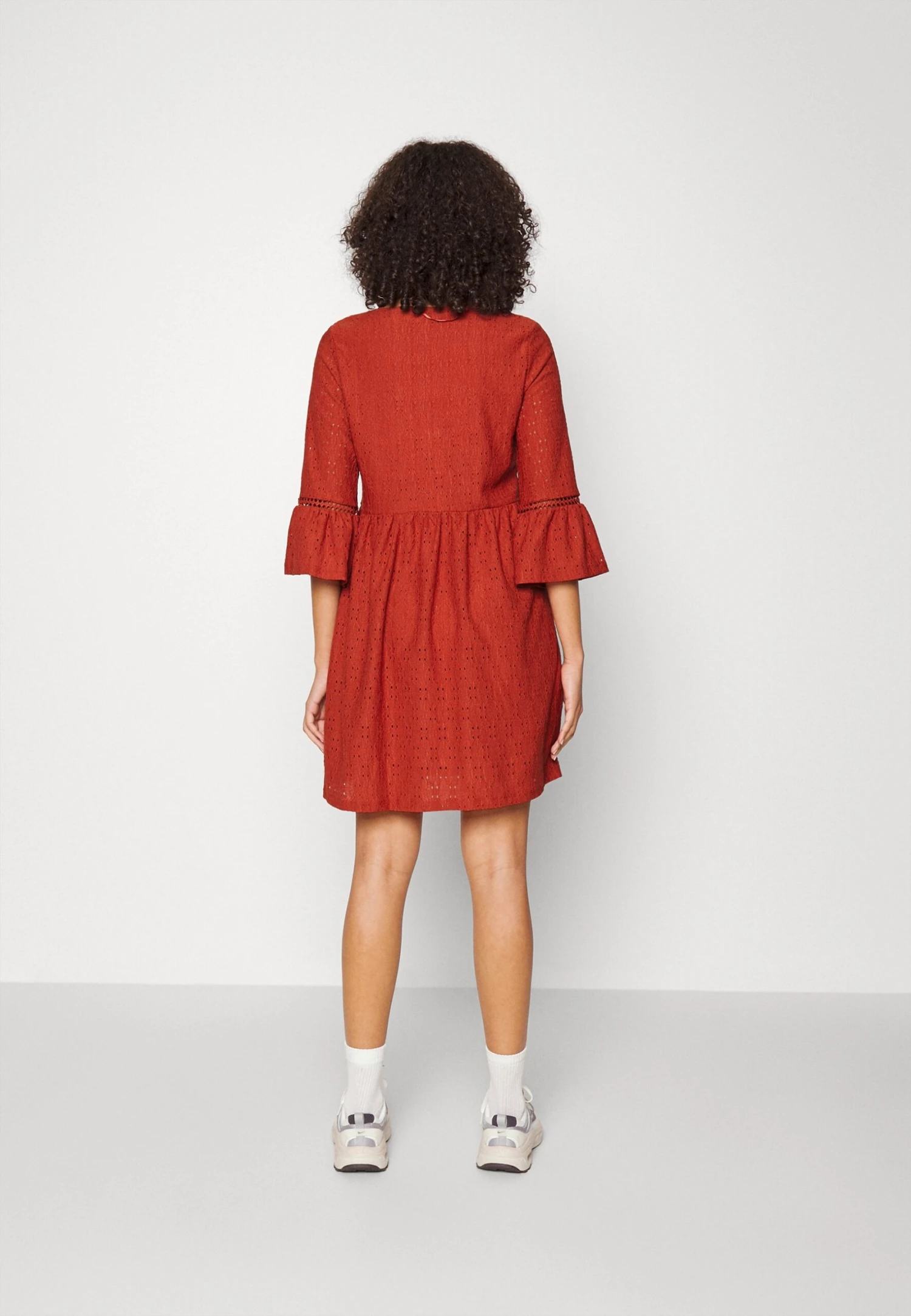 Vero Moda Tall Vmmarcy Short Dress - Robe De Jour - Barn Red – Image 3