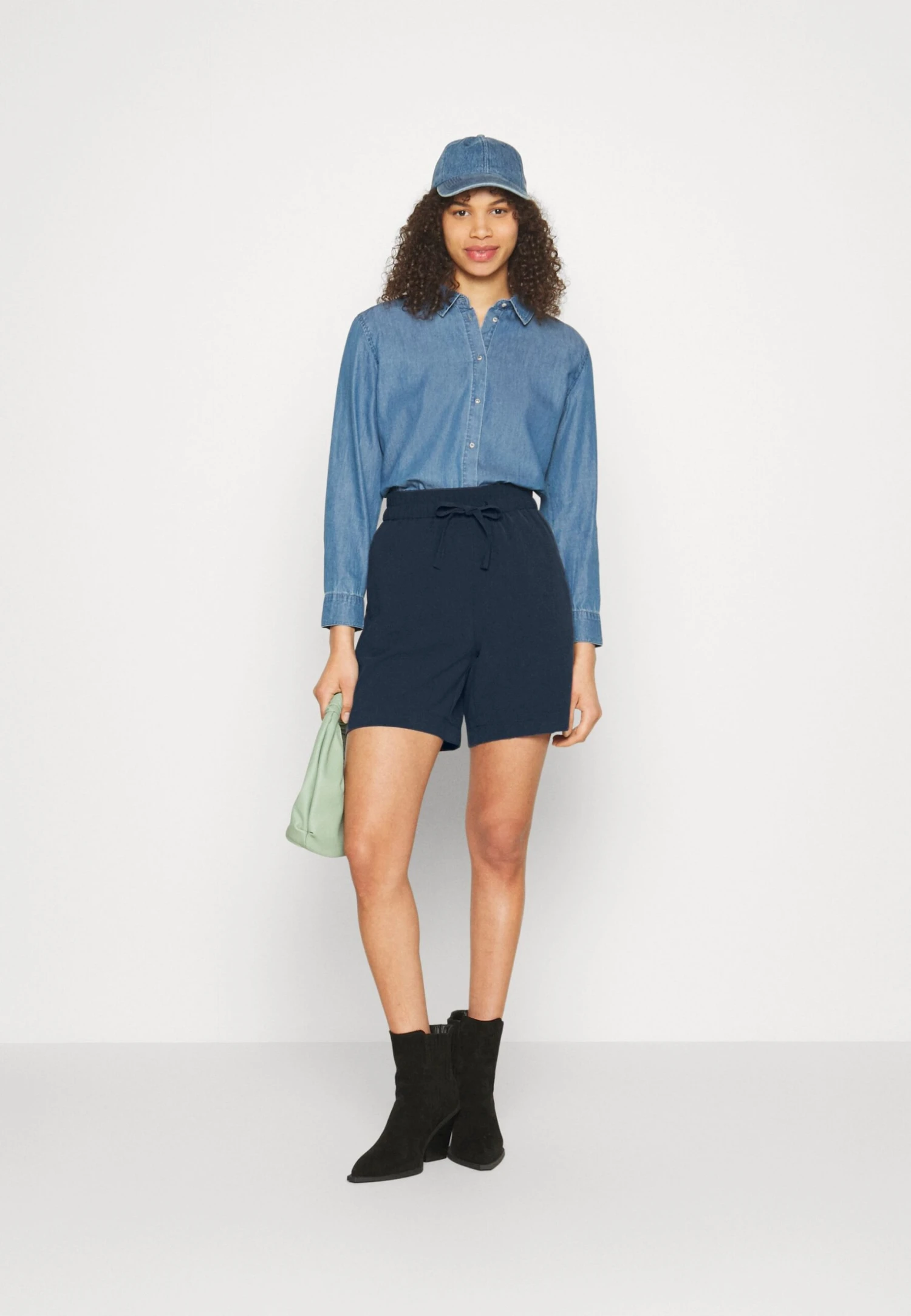 Vero Moda Tall Vmcarmen Loose - Short - Navy Blazer – Image 2