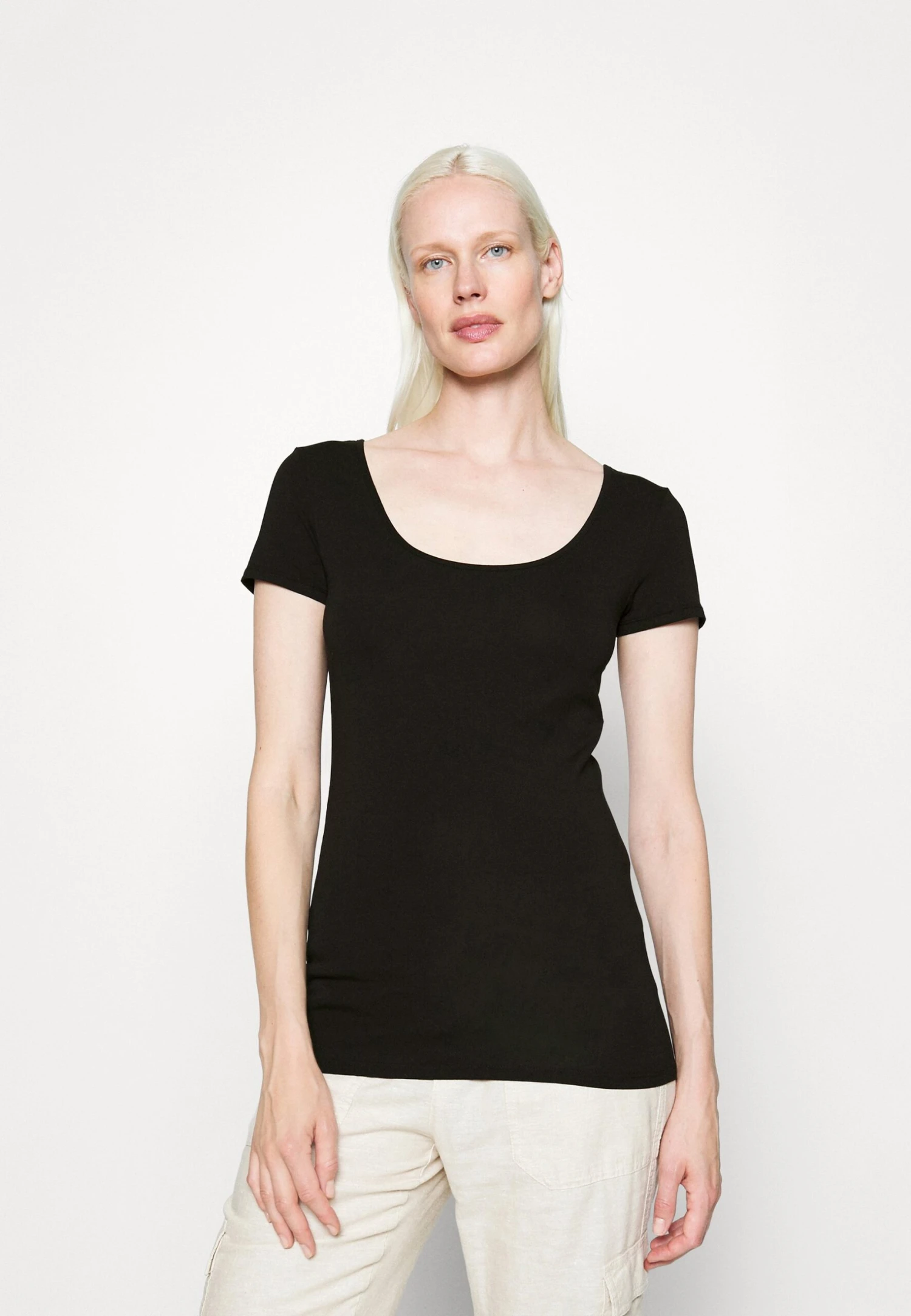 Vero Moda Tall Vmmaxi My Soft U Neck - T-Shirt Basique - Black